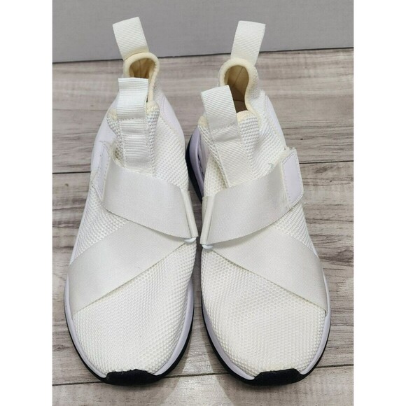 DKNY Slip-on White Sneaker Woman Size 7.5 - Picture 2 of 11